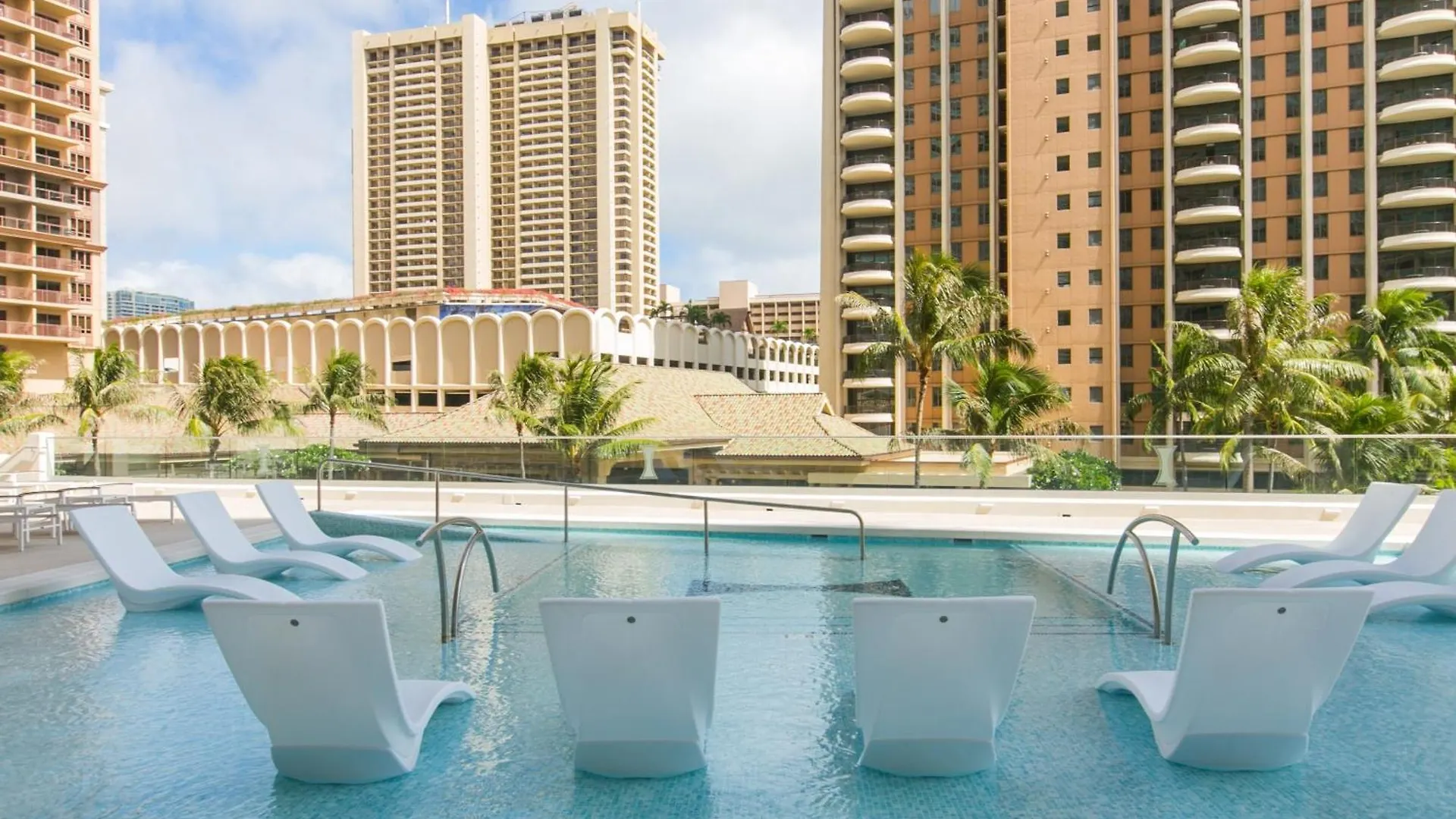 Apartmán Ilikai Tower 1 Bedroom City View Condos With Private Lanai & Free Wifi! Honolulu