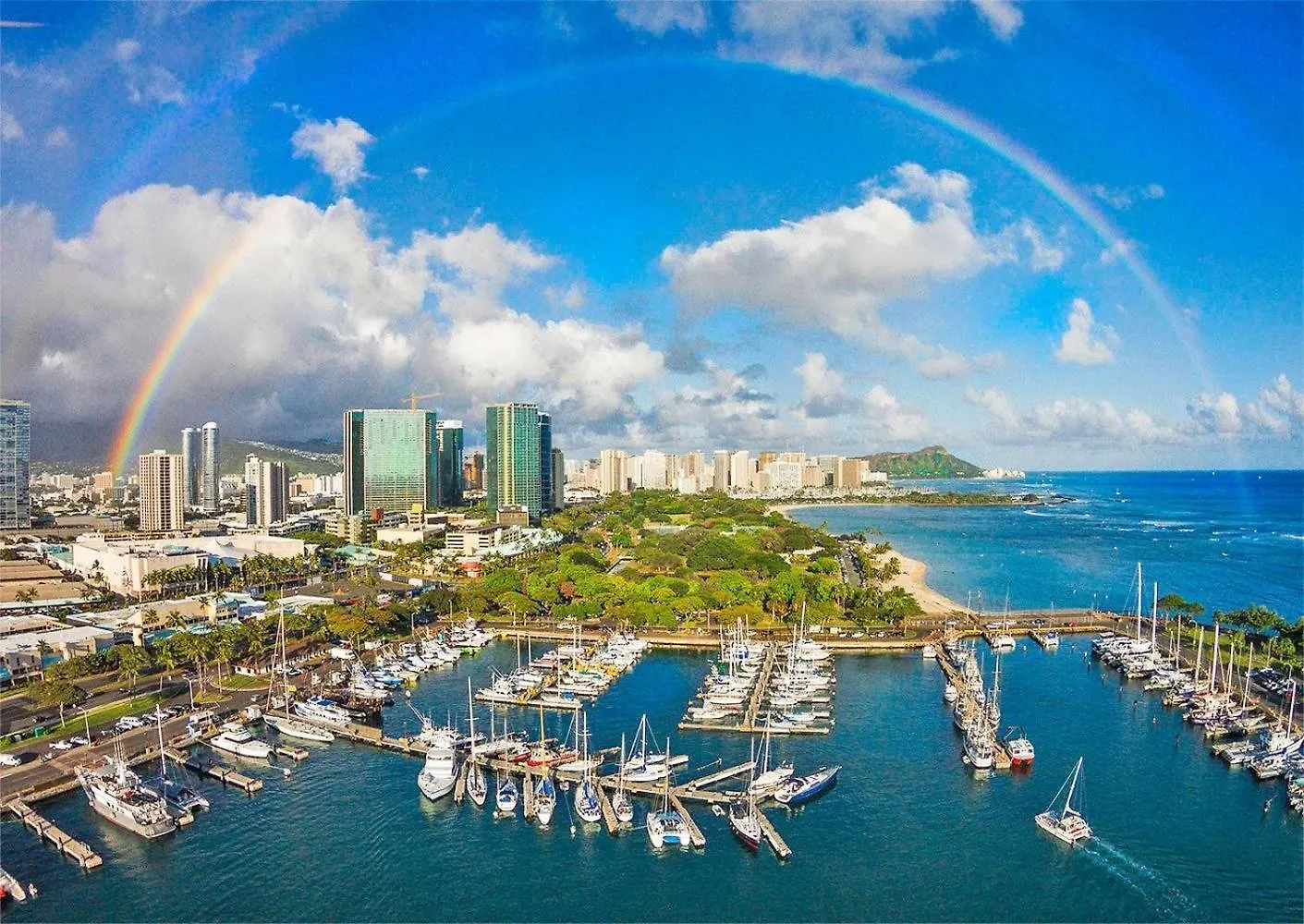 Ilikai Tower 1 Bedroom City View Condos With Private Lanai & Free Wifi! Honolulu 0*,