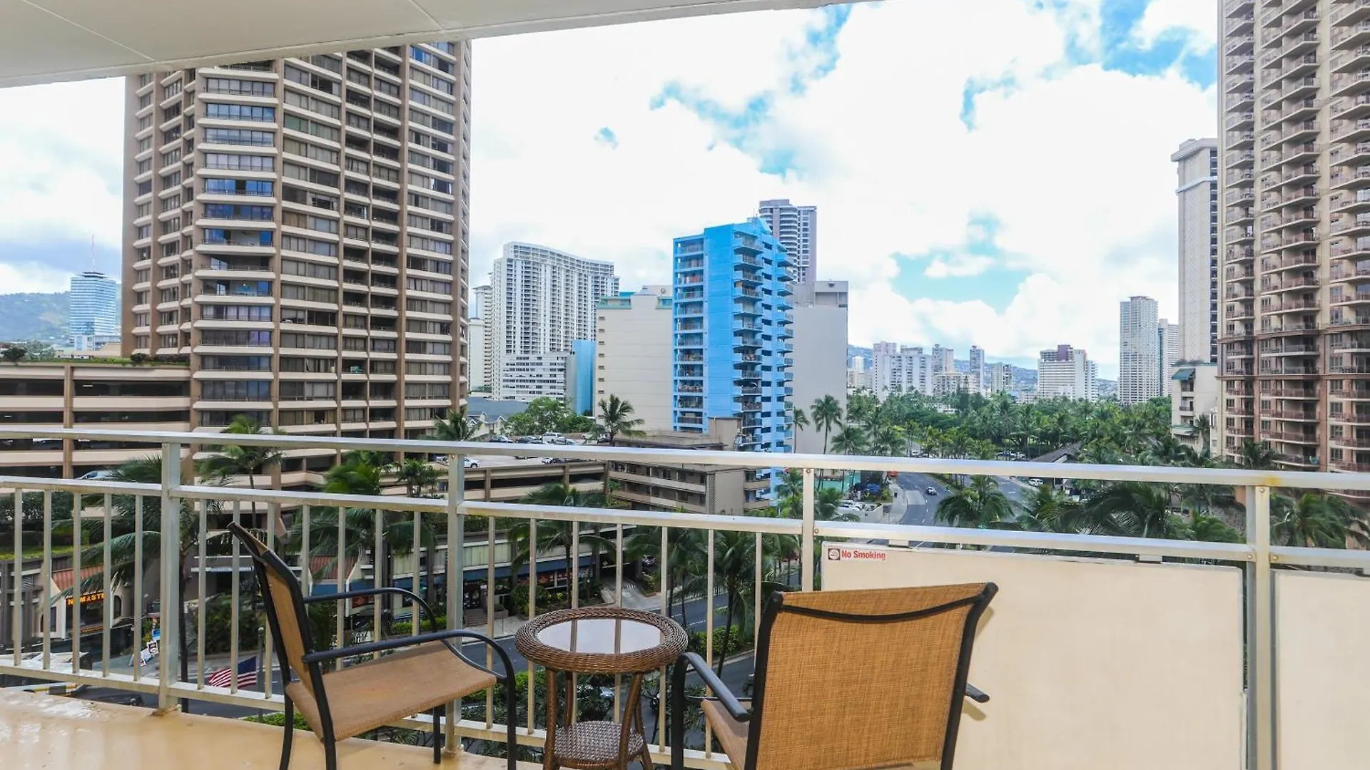 Ilikai Tower 1 Bedroom City View Condos With Private Lanai & Free Wifi! Honolulu 0*,  USA